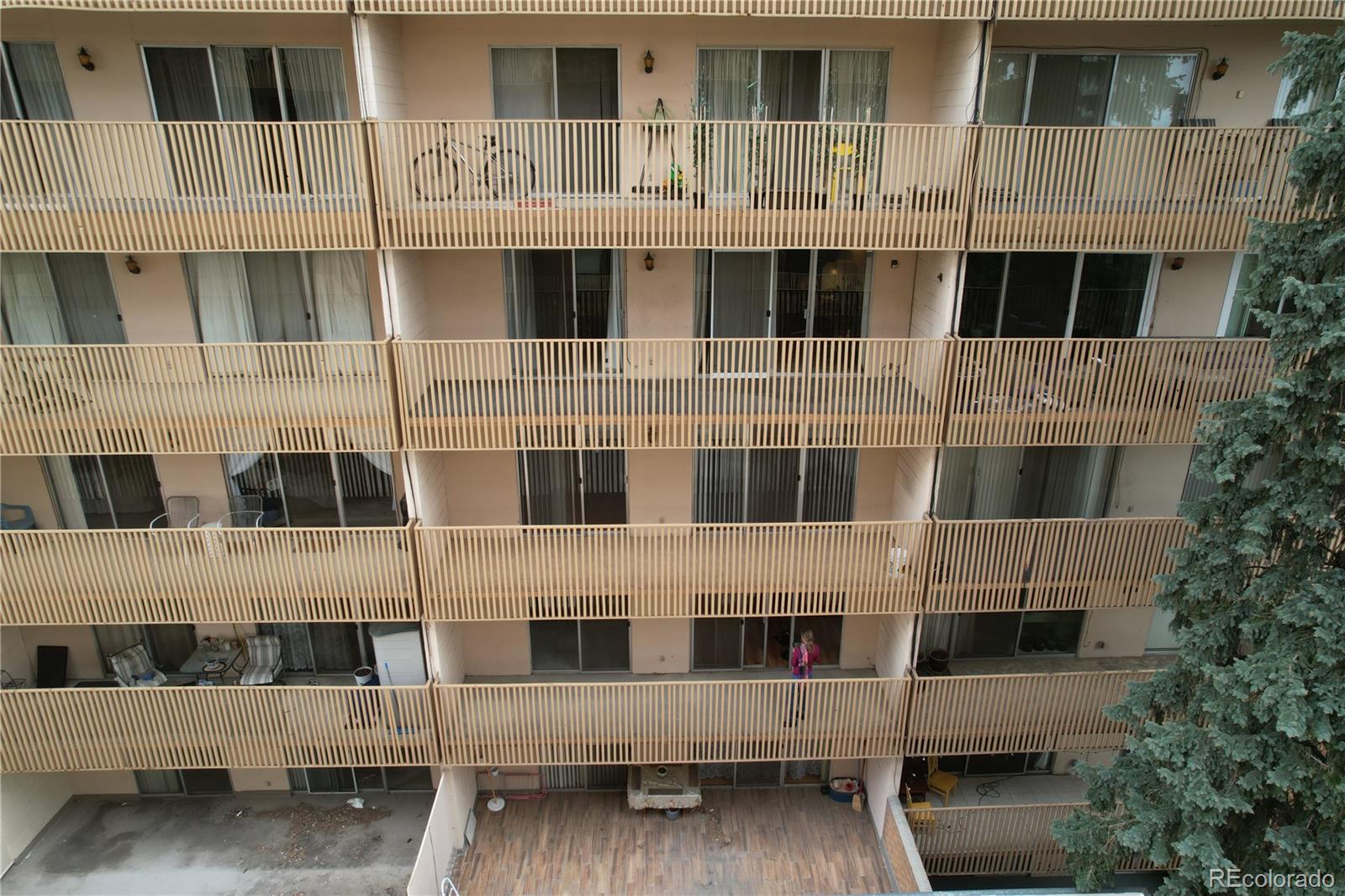 8060 E Girard Avenue Unit: 313