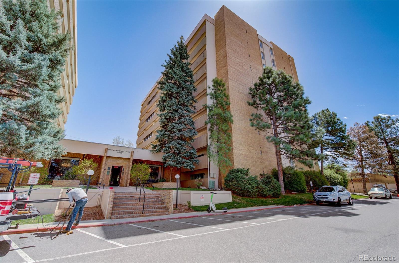 8060 E Girard Avenue Unit: 313
