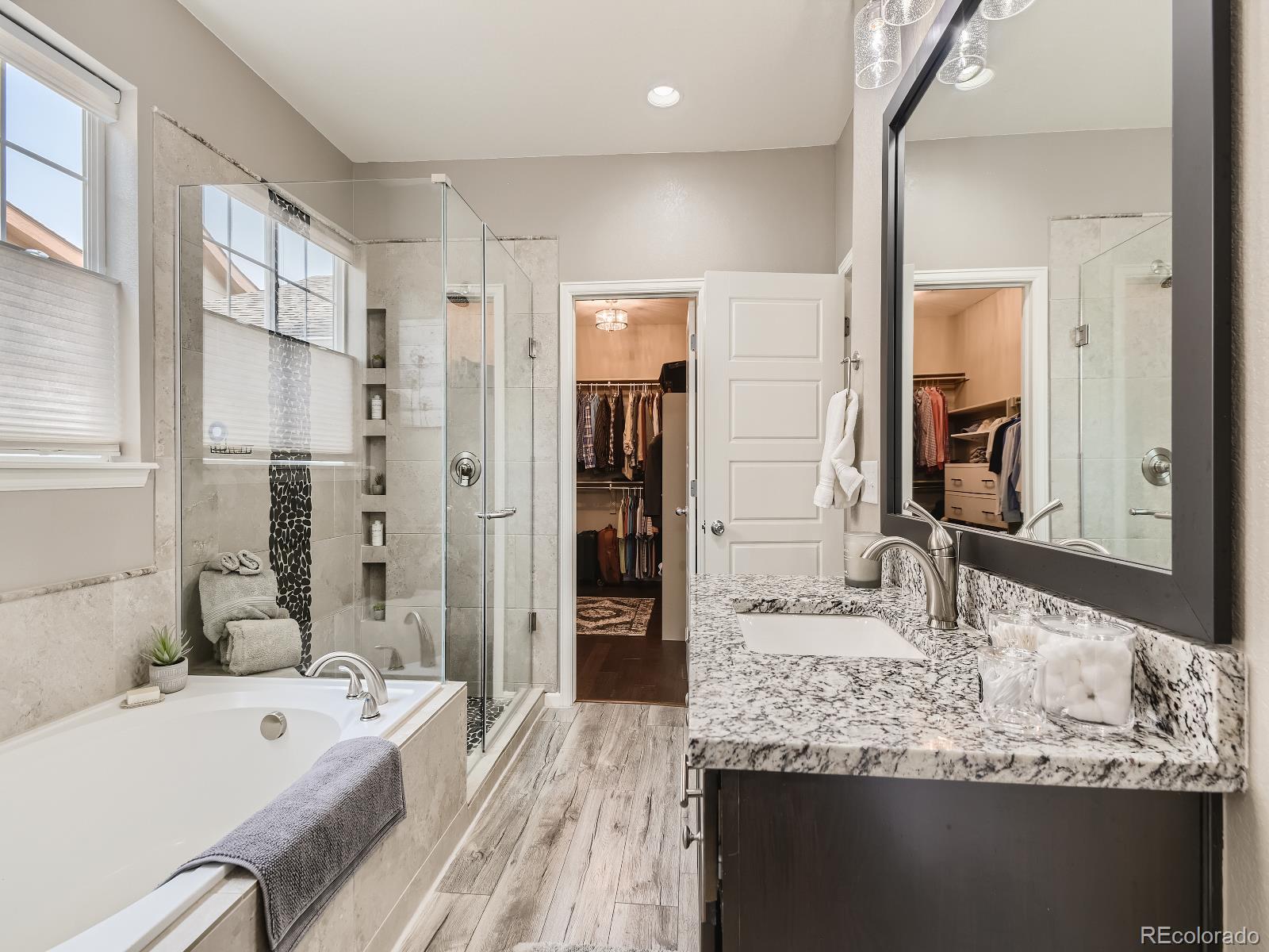 22572 E Layton Circle