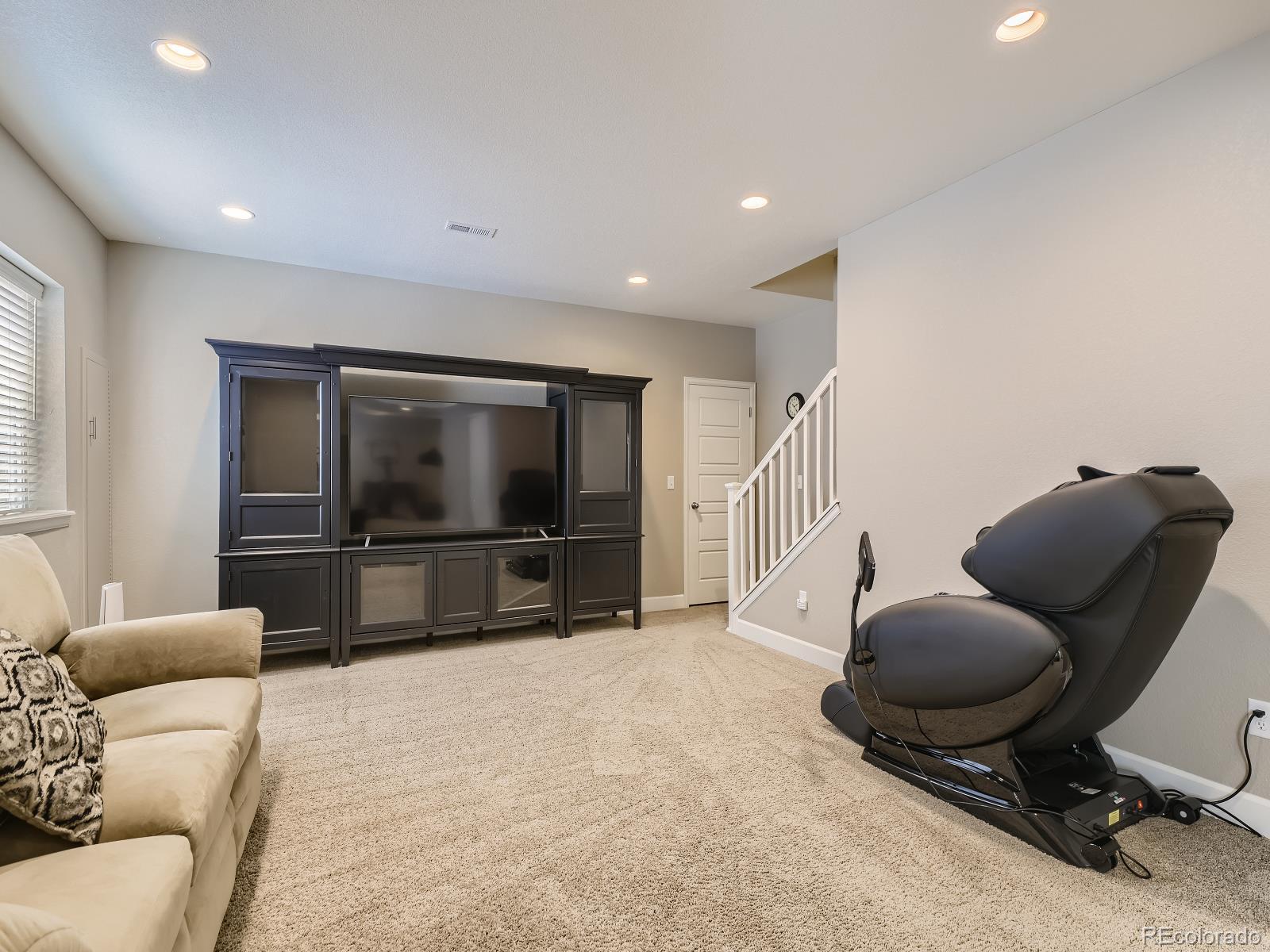 22572 E Layton Circle