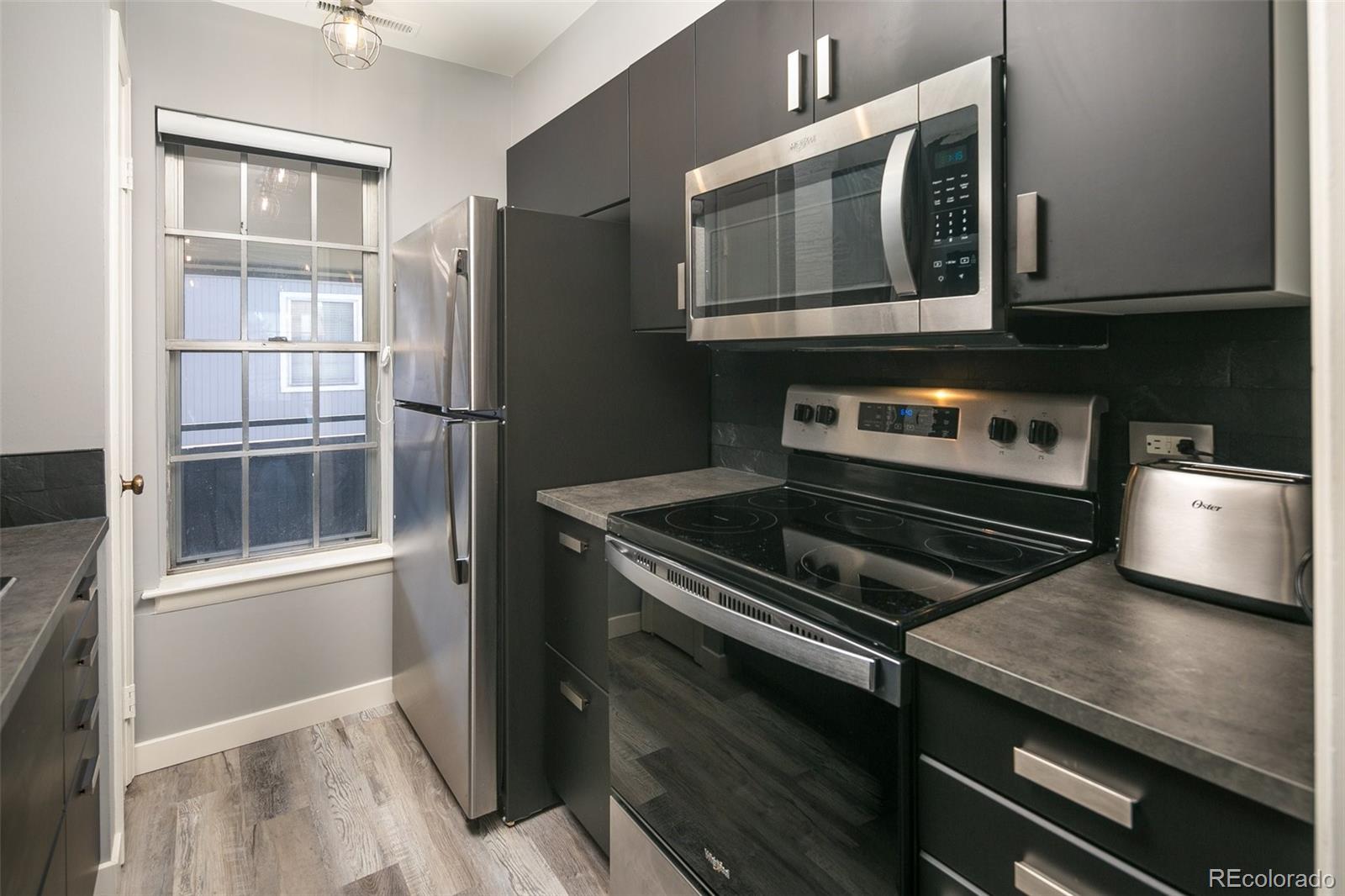 2301 E Fremont Avenue Unit: U15