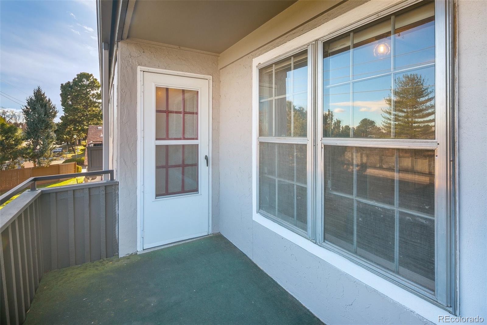 2301 E Fremont Avenue Unit: U15