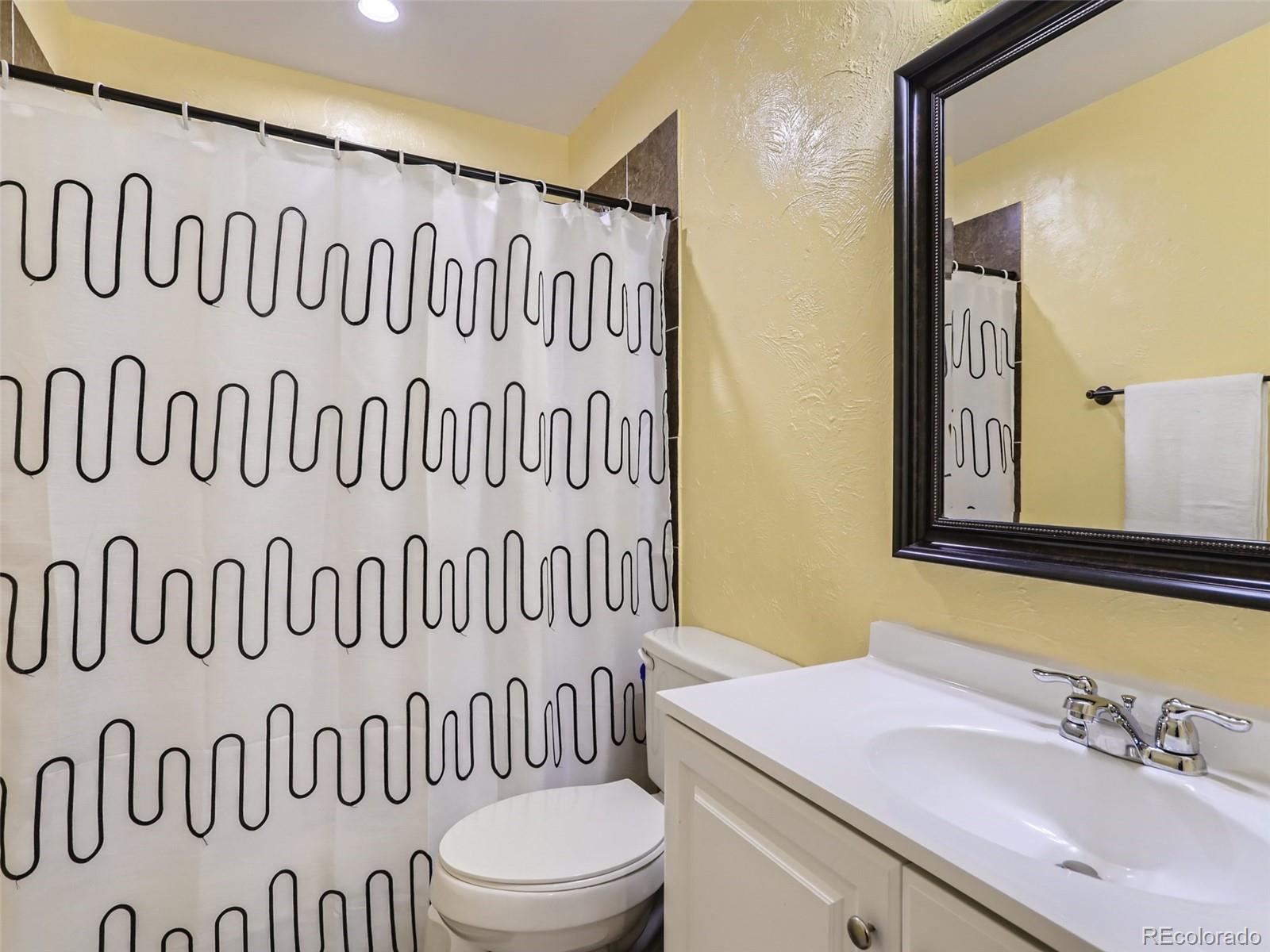 16488 E Rice Place Unit: B