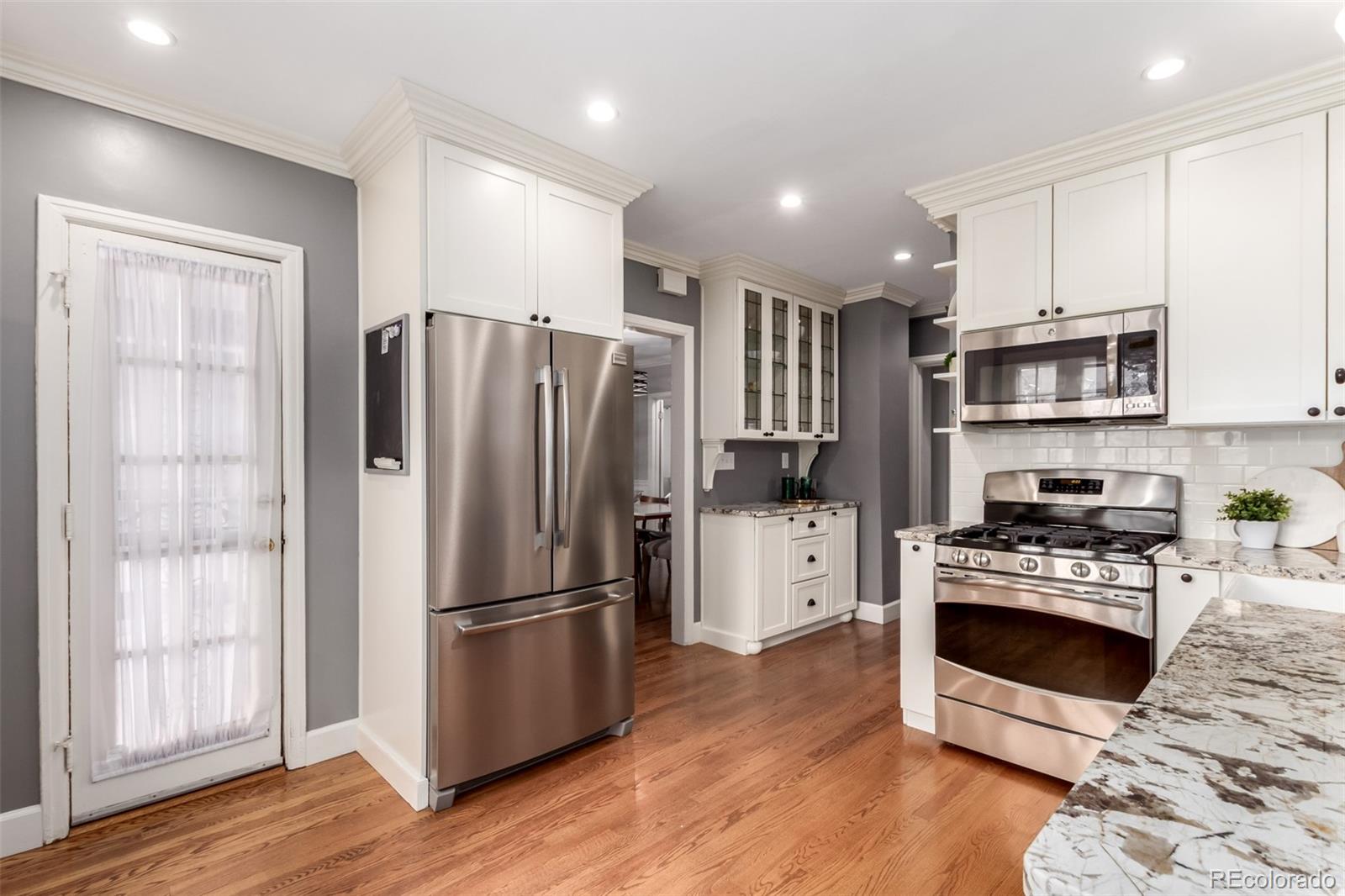 1945 Krameria Street