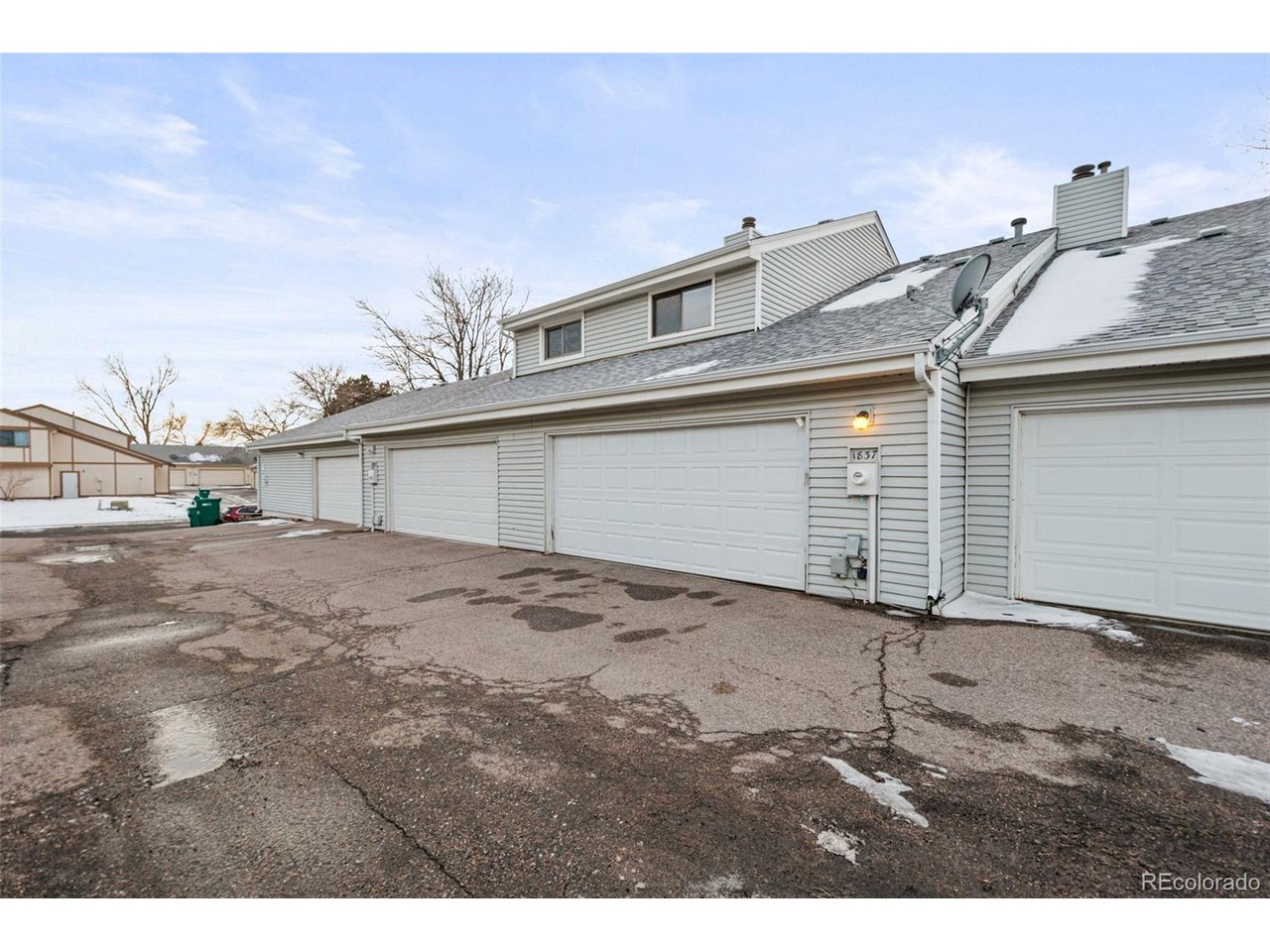 1837 W 102nd