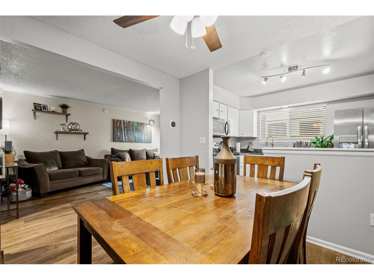1837 W 102nd
