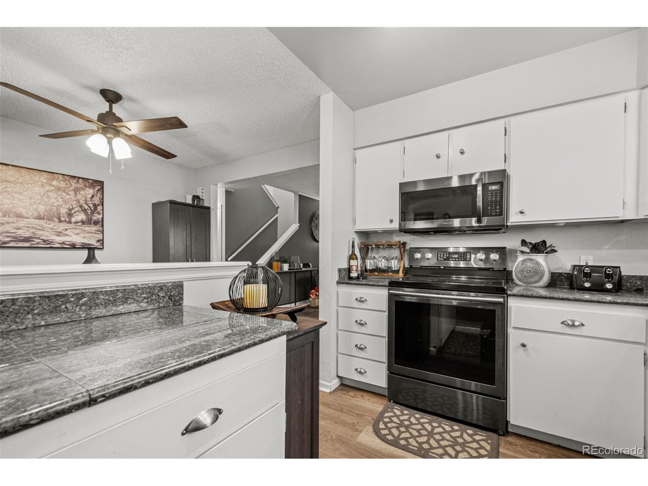 1837 W 102nd