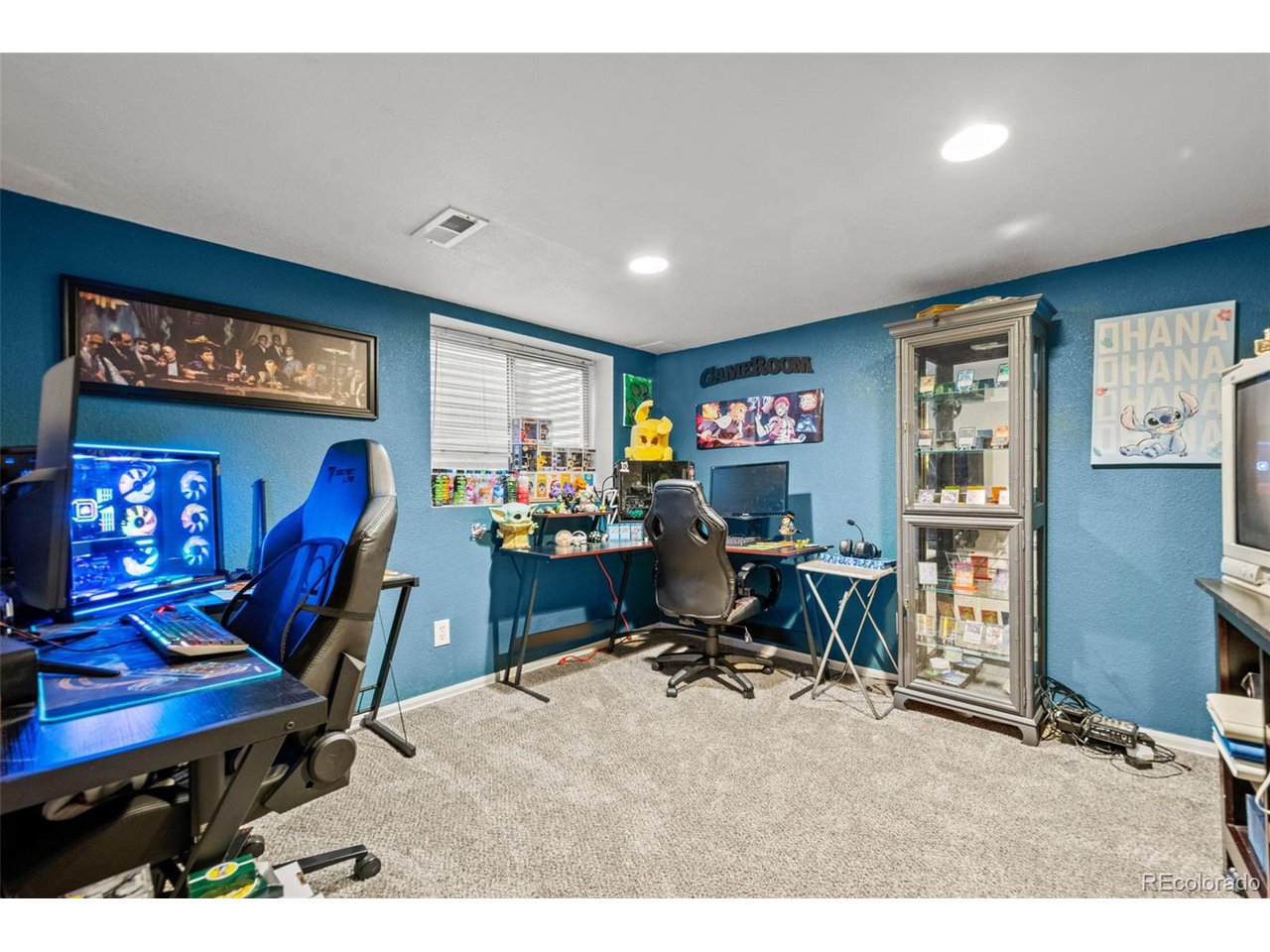 1837 W 102nd