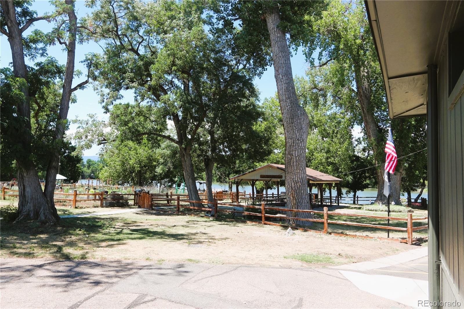 8201 S Santa Fe Drive