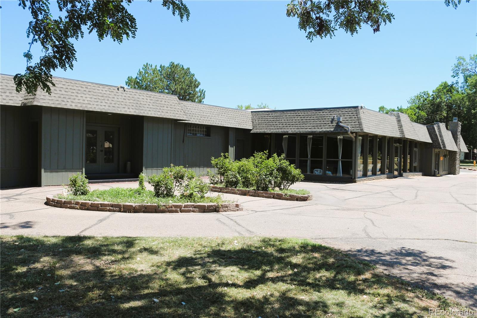 8201 S Santa Fe Drive