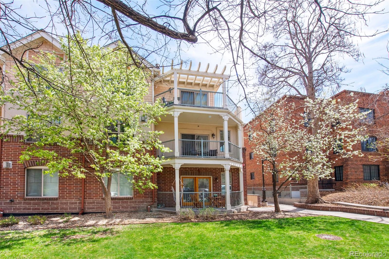 1560 Milwaukee Street Unit: 240