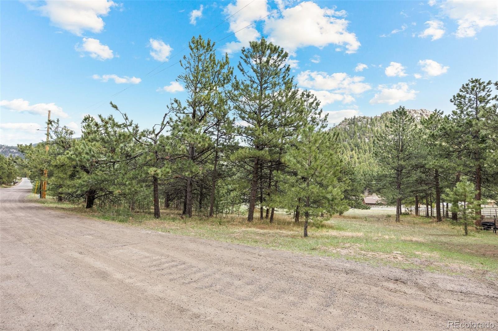 6068 S Skyline Drive