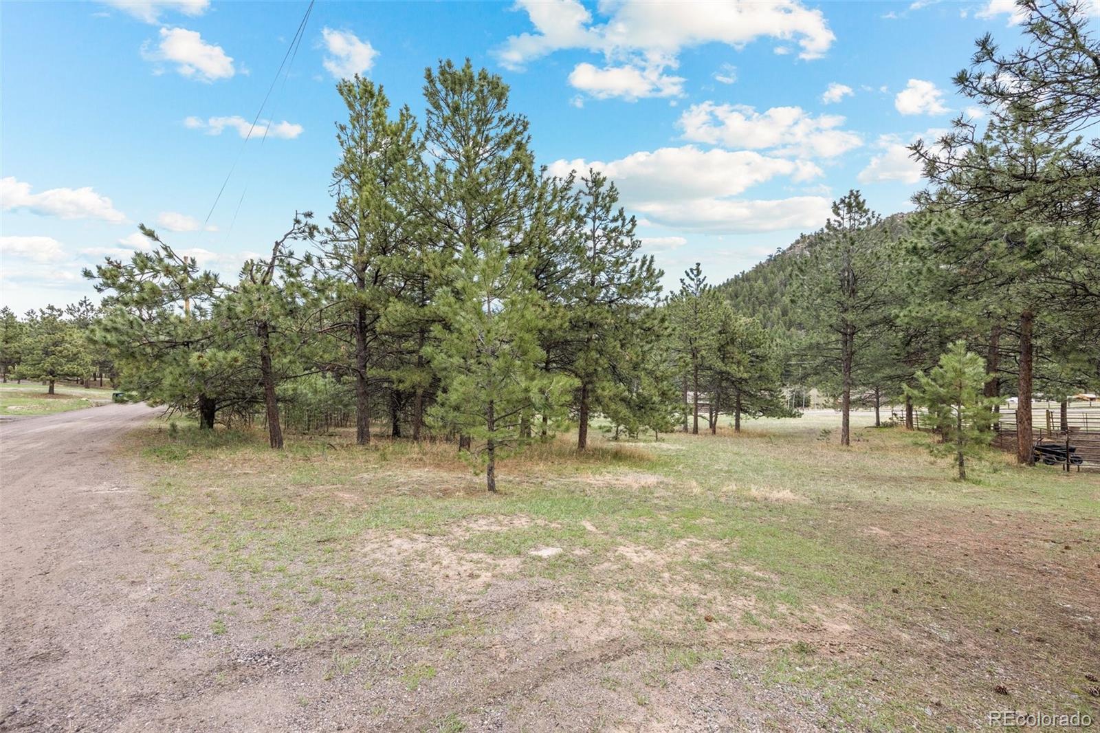 6068 S Skyline Drive