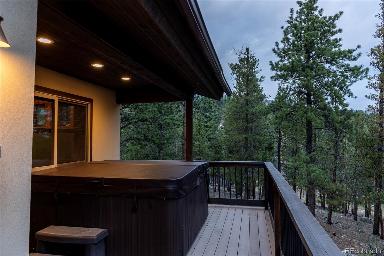 30220 Columbia Point