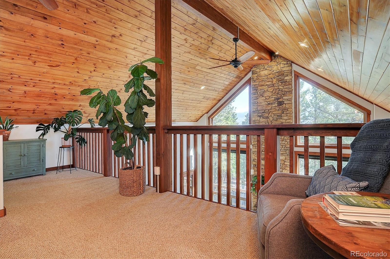 30220 Columbia Point