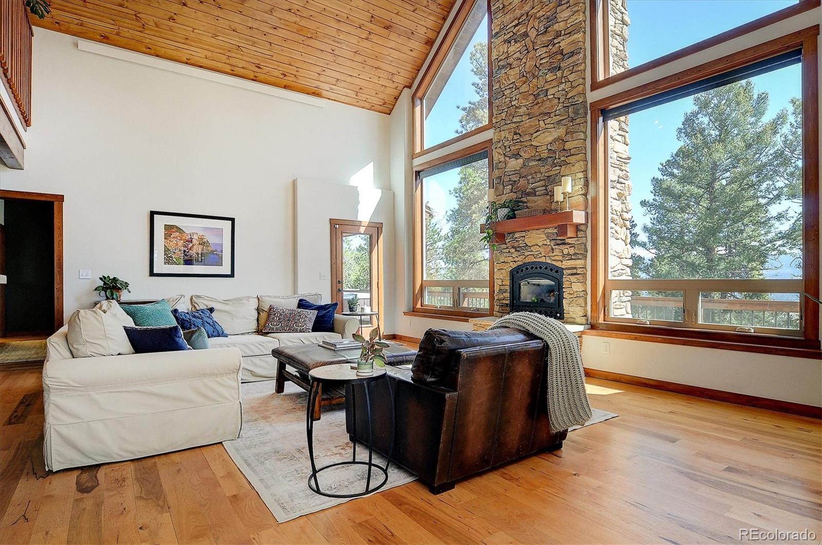 30220 Columbia Point