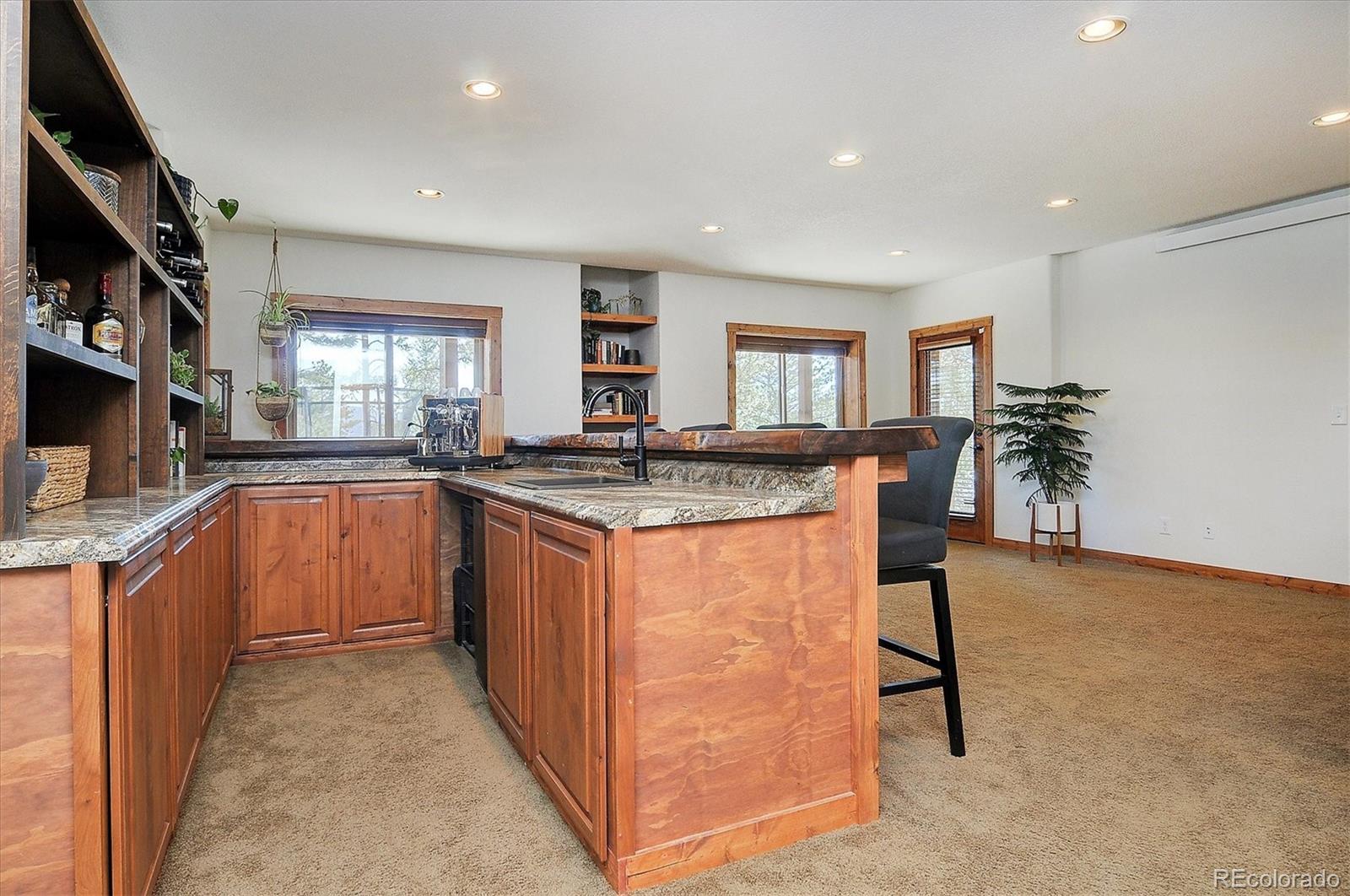 30220 Columbia Point