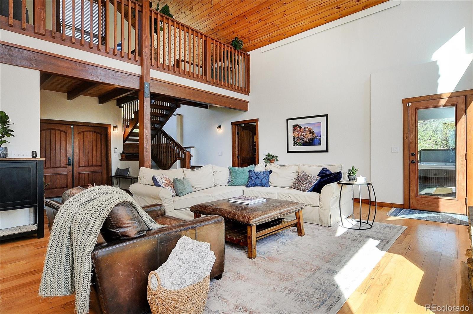 30220 Columbia Point