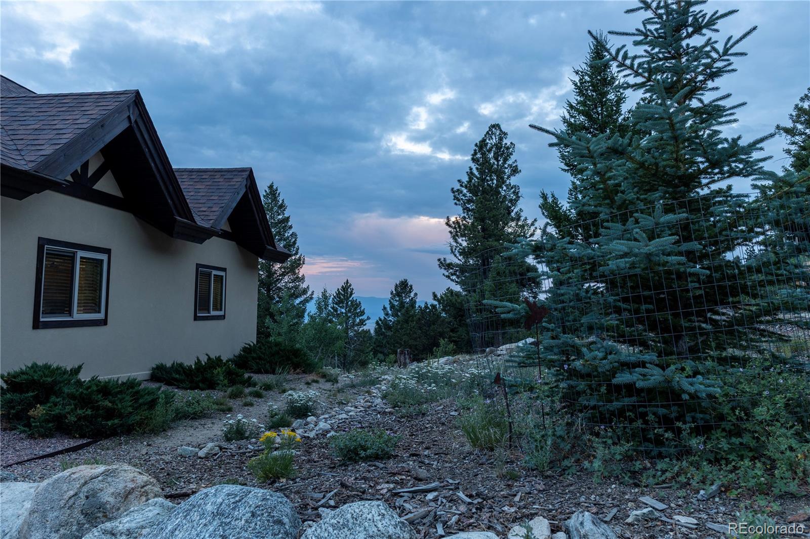 30220 Columbia Point