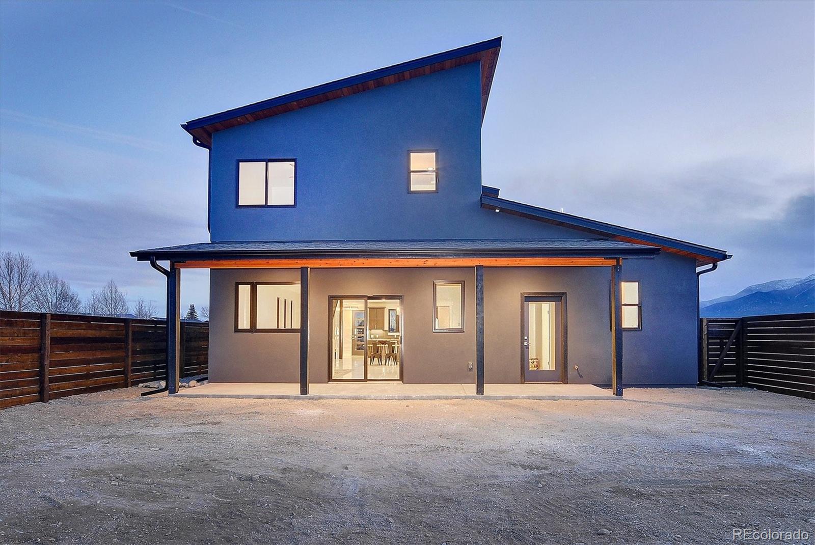 709 Marquette Avenue