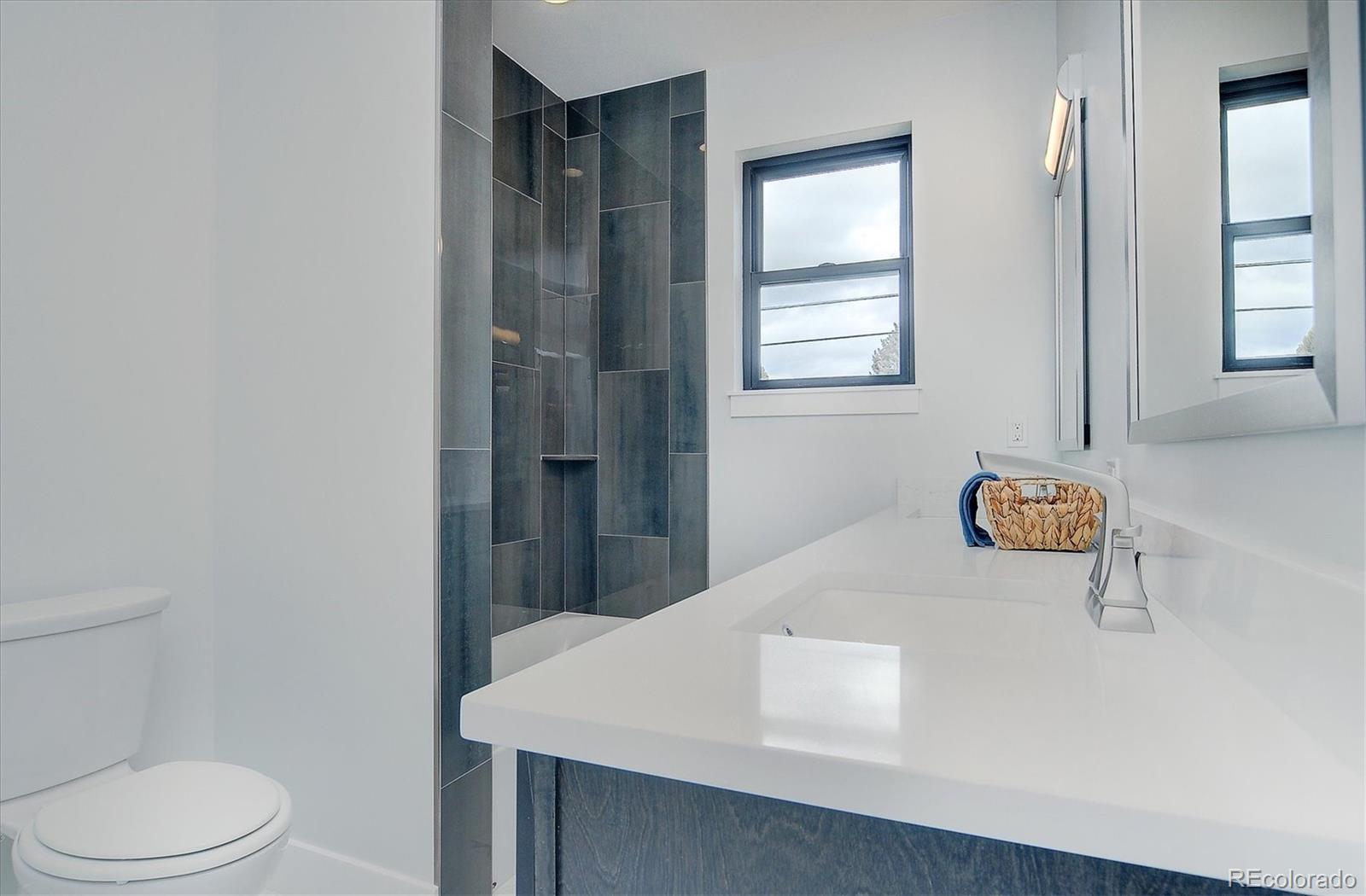 709 Marquette Avenue