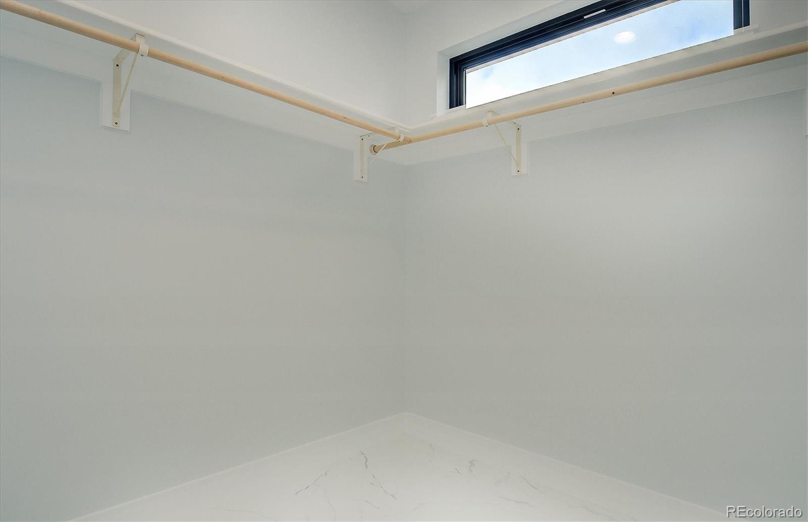 709 Marquette Avenue