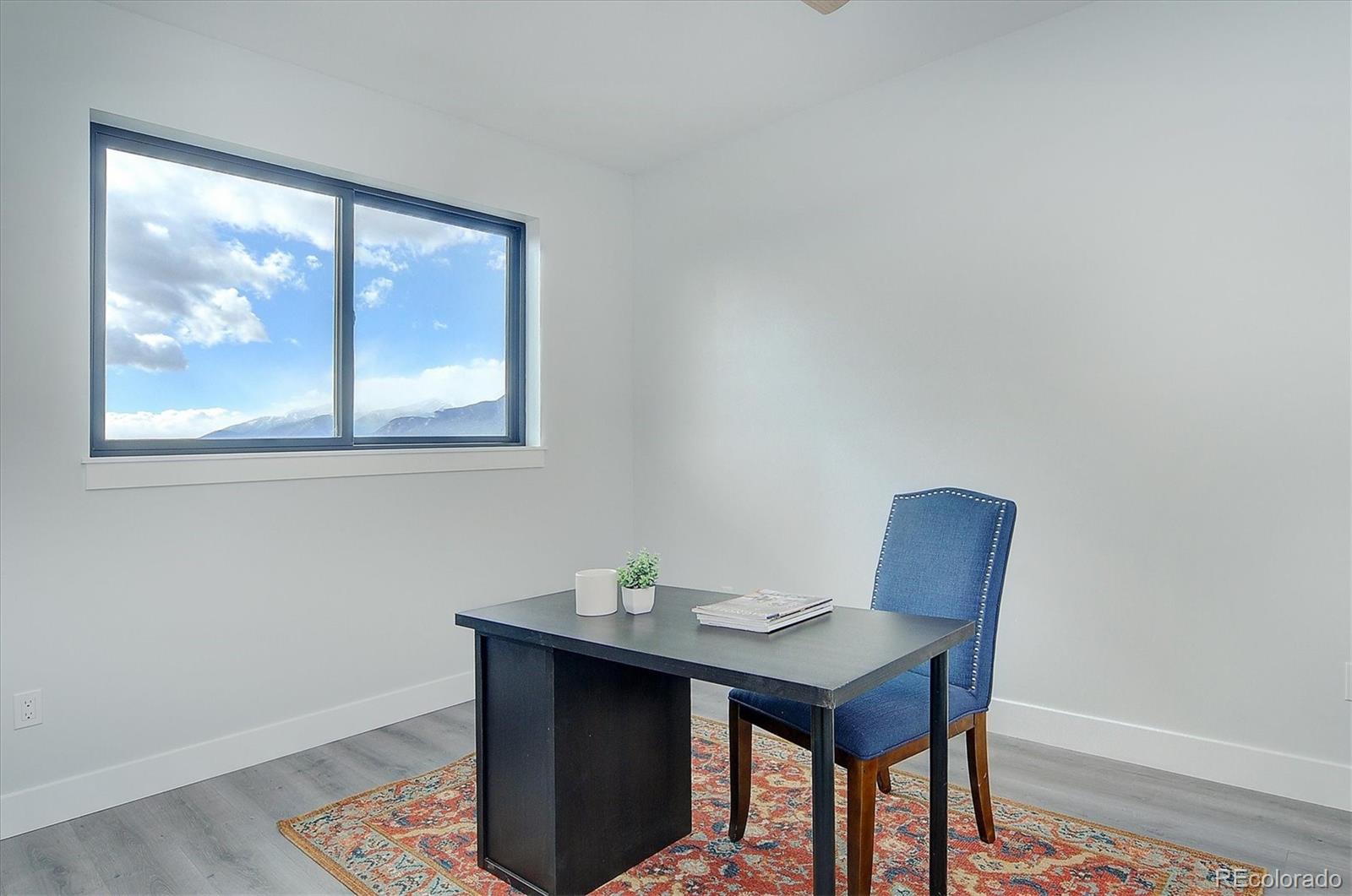 709 Marquette Avenue