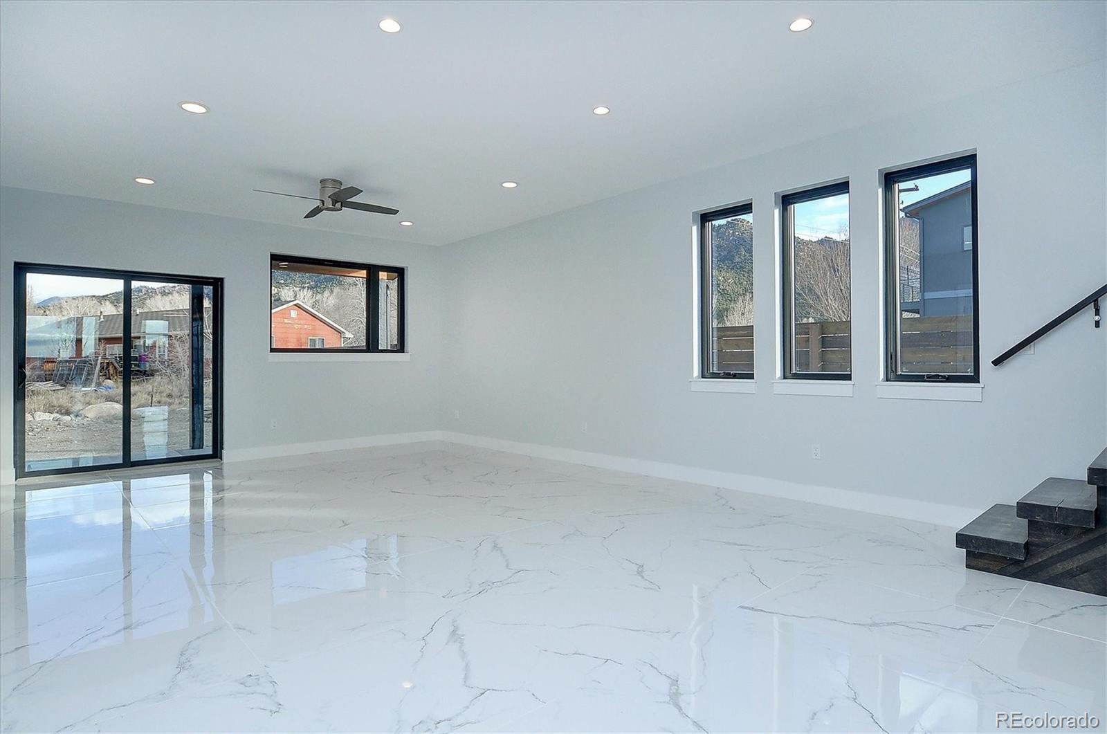 709 Marquette Avenue