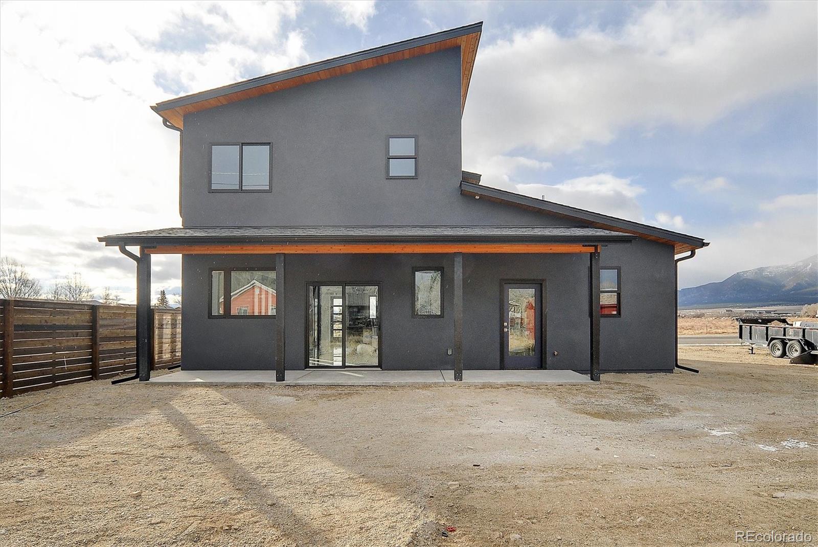 709 Marquette Avenue