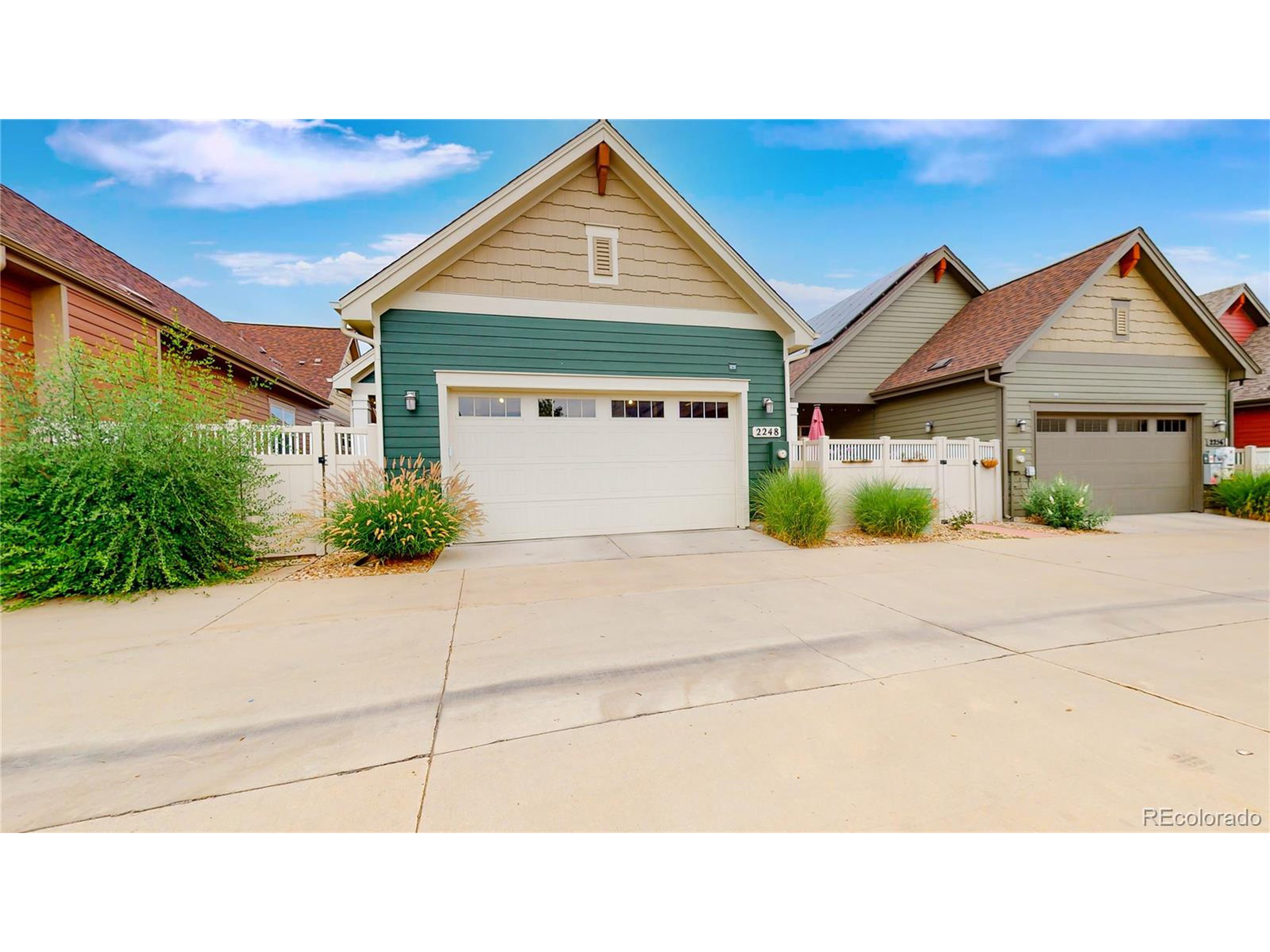2248 W Hecla Dr