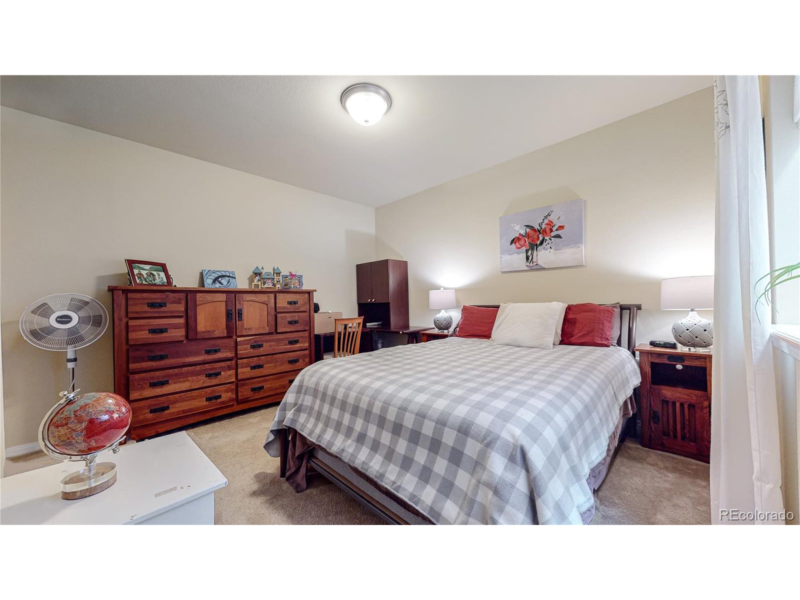 2248 W Hecla Dr