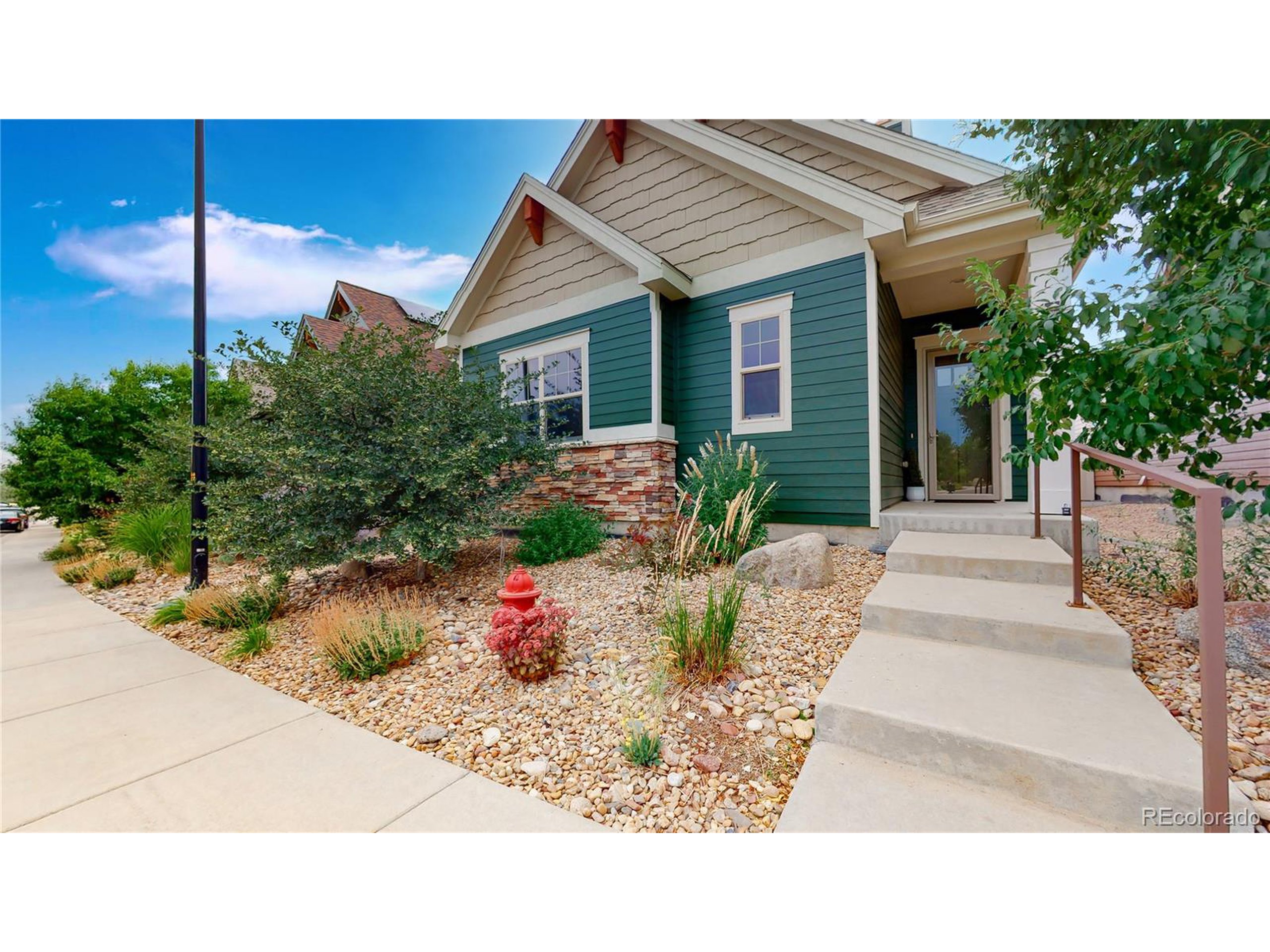 2248 W Hecla Dr