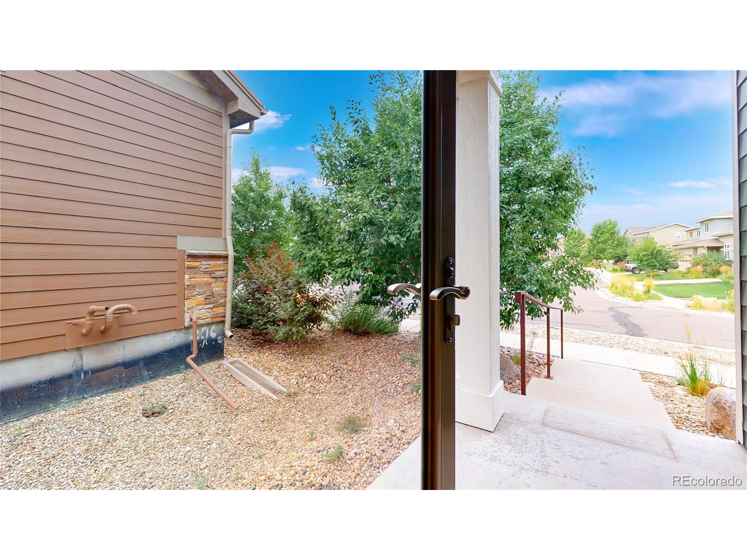 2248 W Hecla Dr