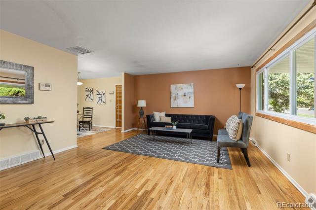430 S Potomac Circle