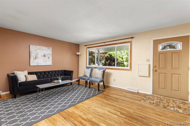 430 S Potomac Circle