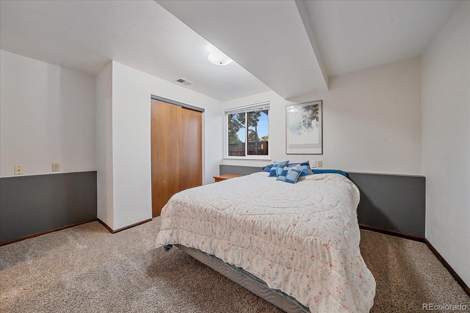 6334 W 68th Circle