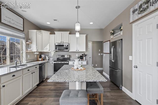 8555 Briar Brush Lane