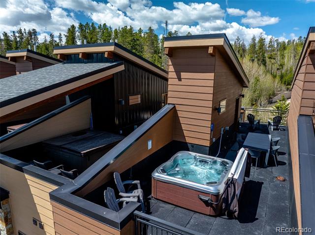 294 Lions Gate Drive