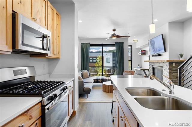 294 Lions Gate Drive