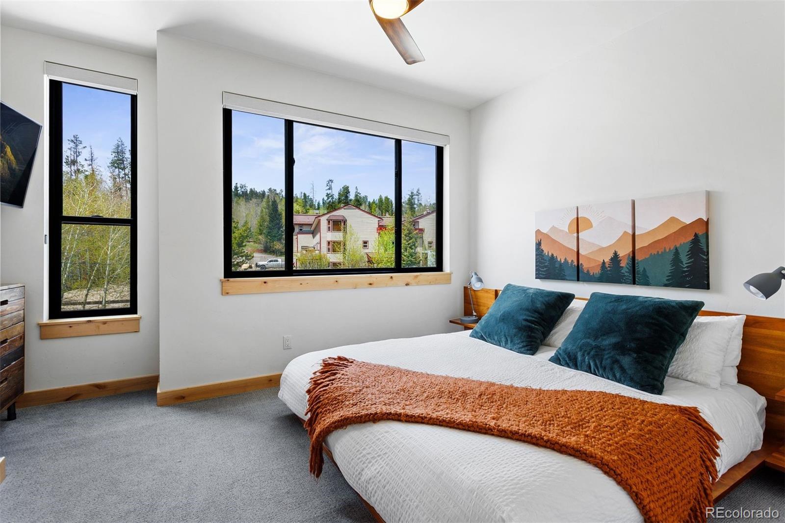 294 Lions Gate Drive