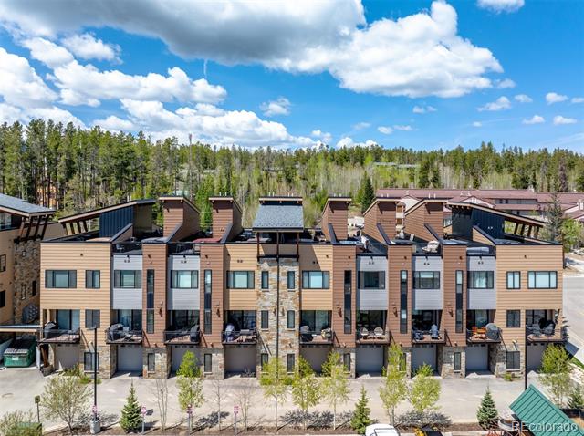 294 Lions Gate Drive