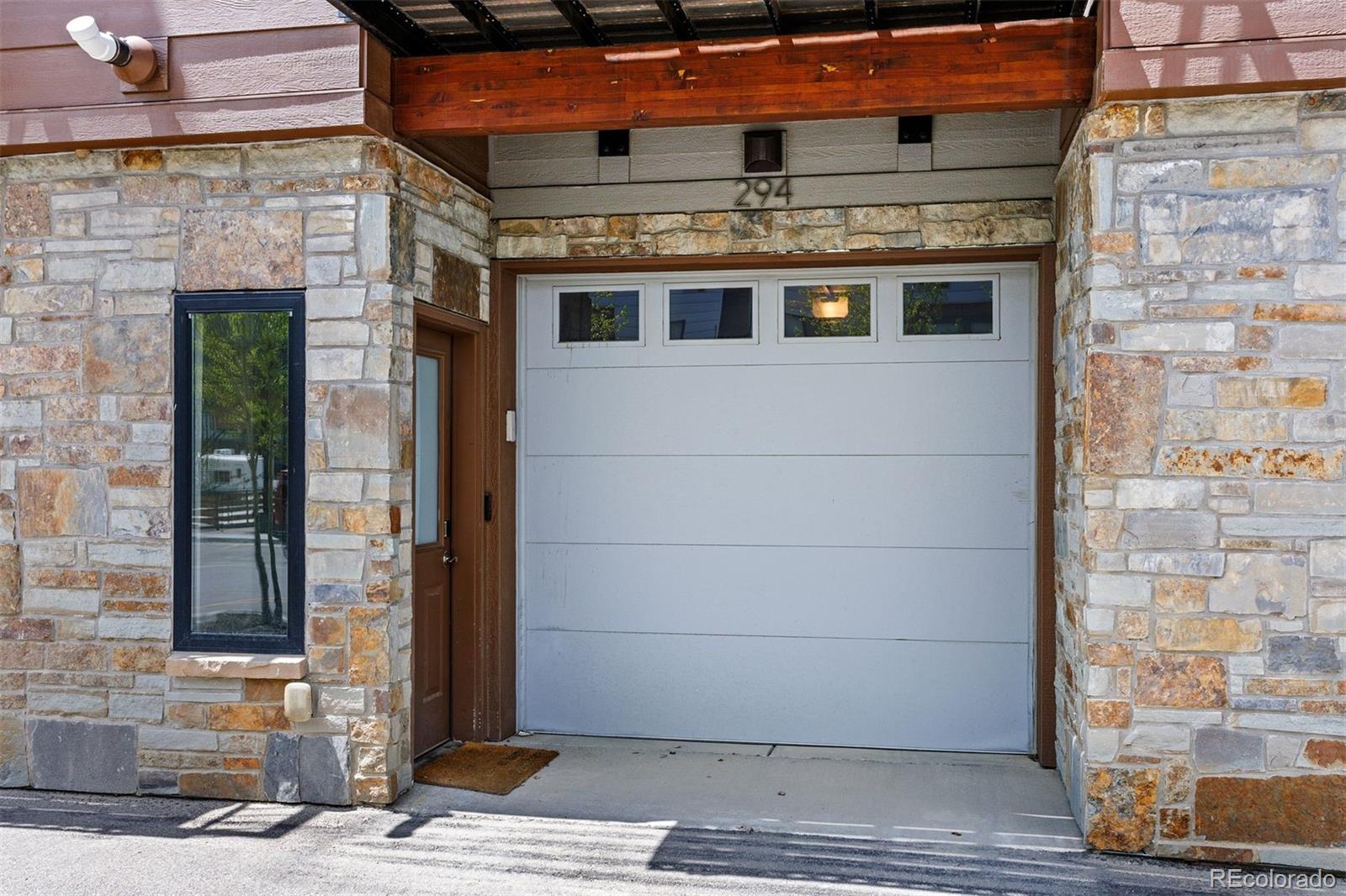 294 Lions Gate Drive