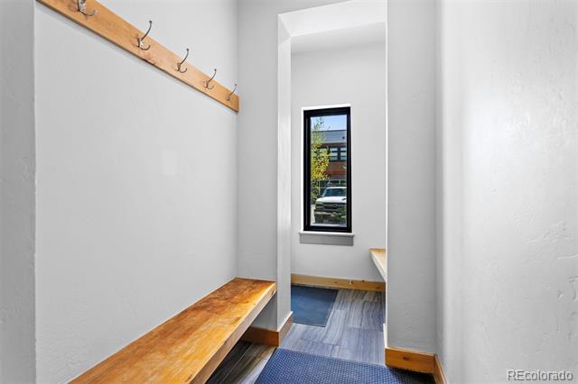 294 Lions Gate Drive