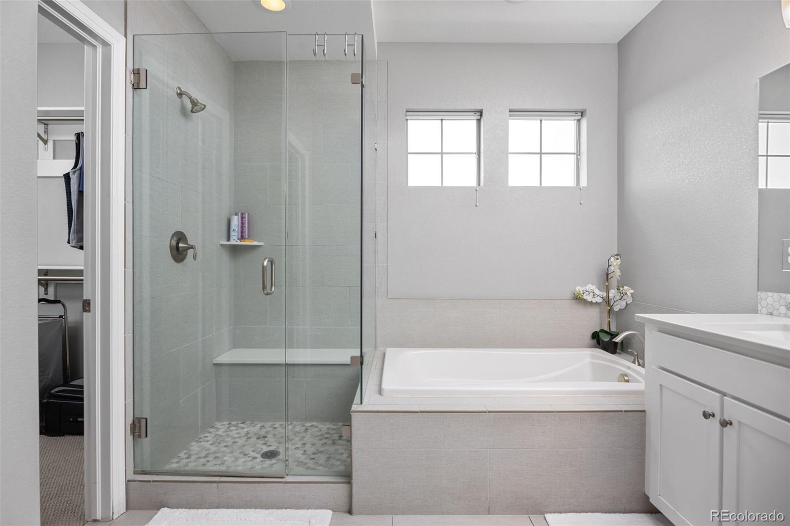 525 Grenville Circle