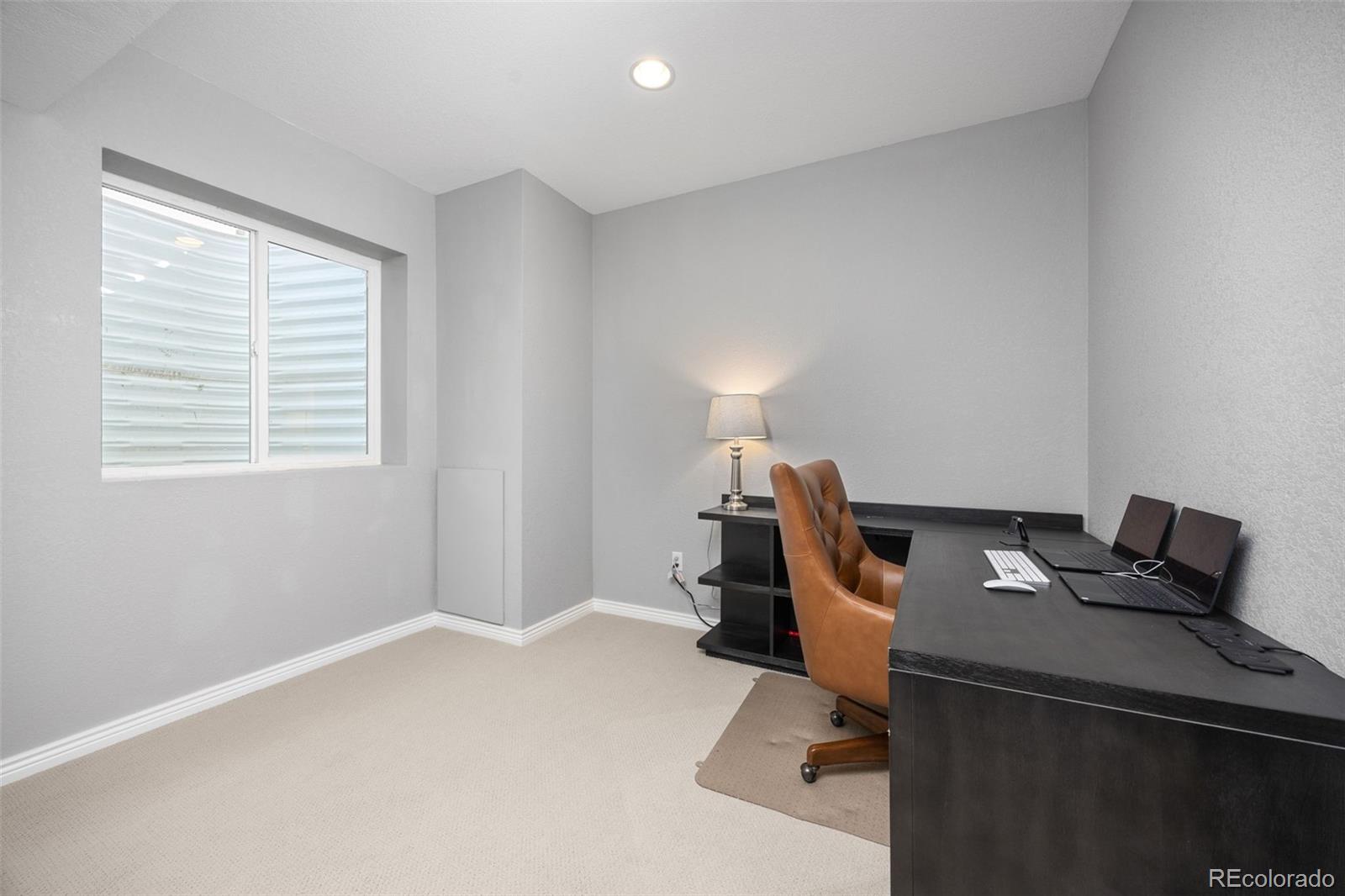 525 Grenville Circle