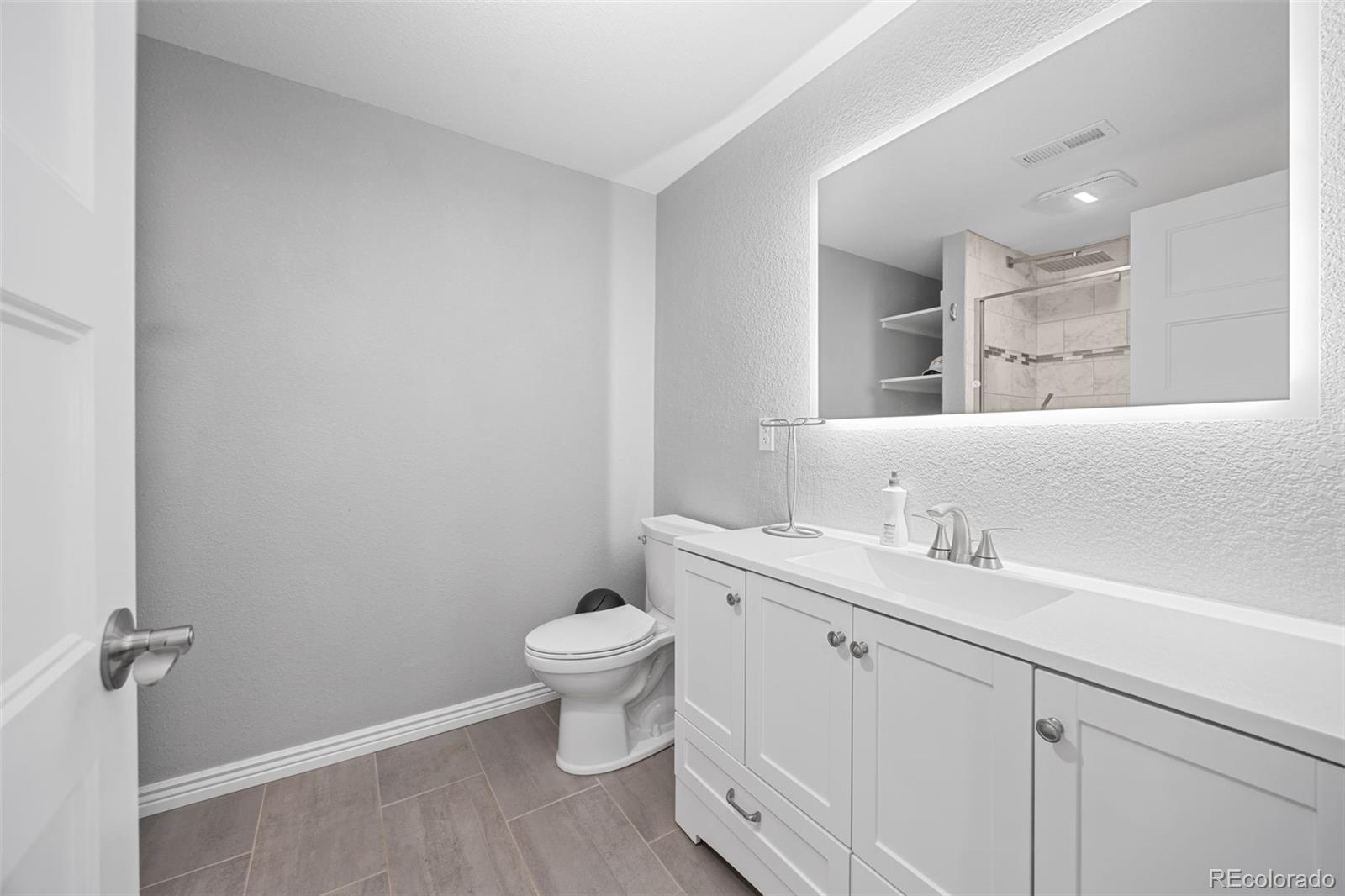 525 Grenville Circle