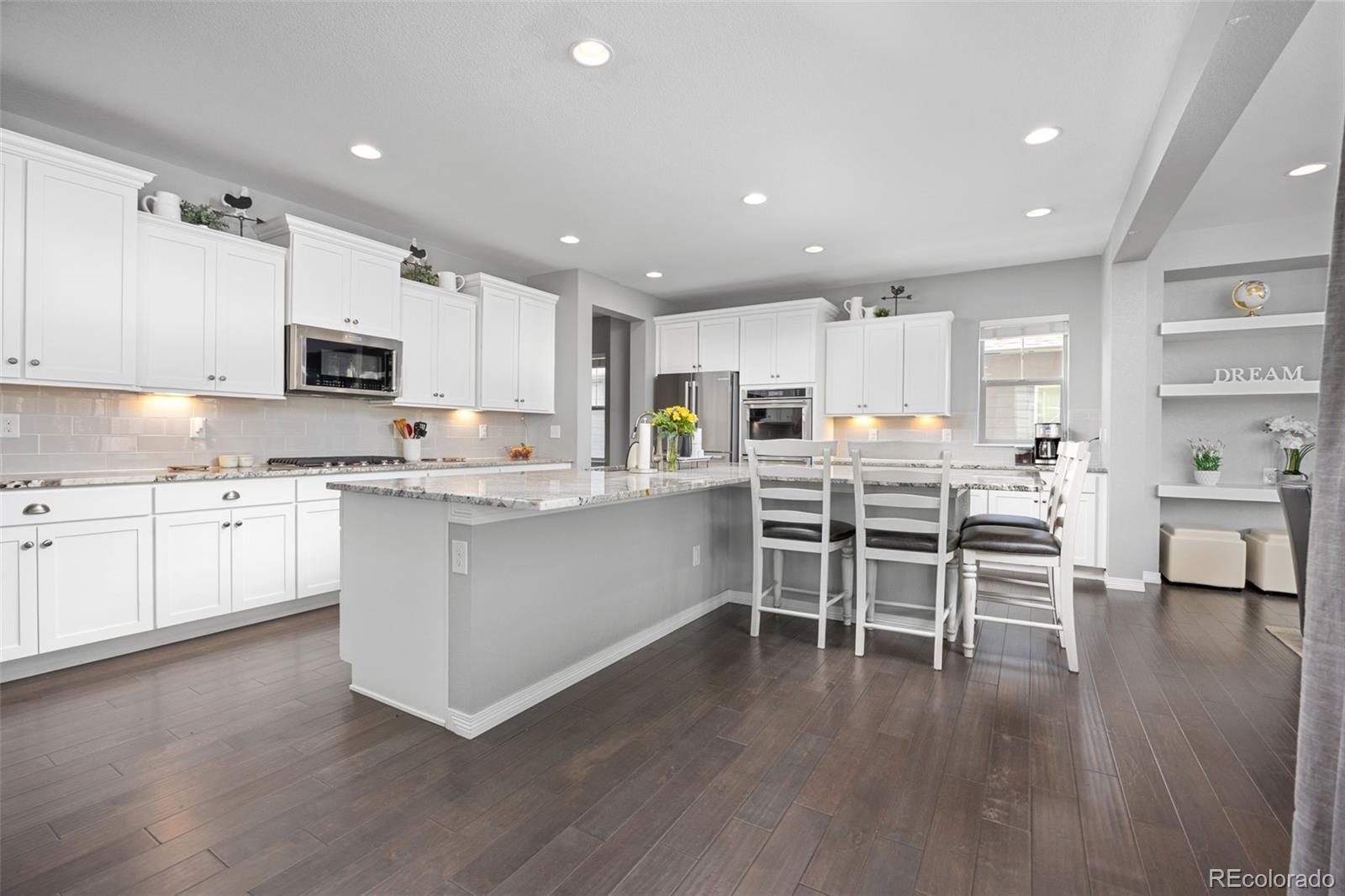 525 Grenville Circle