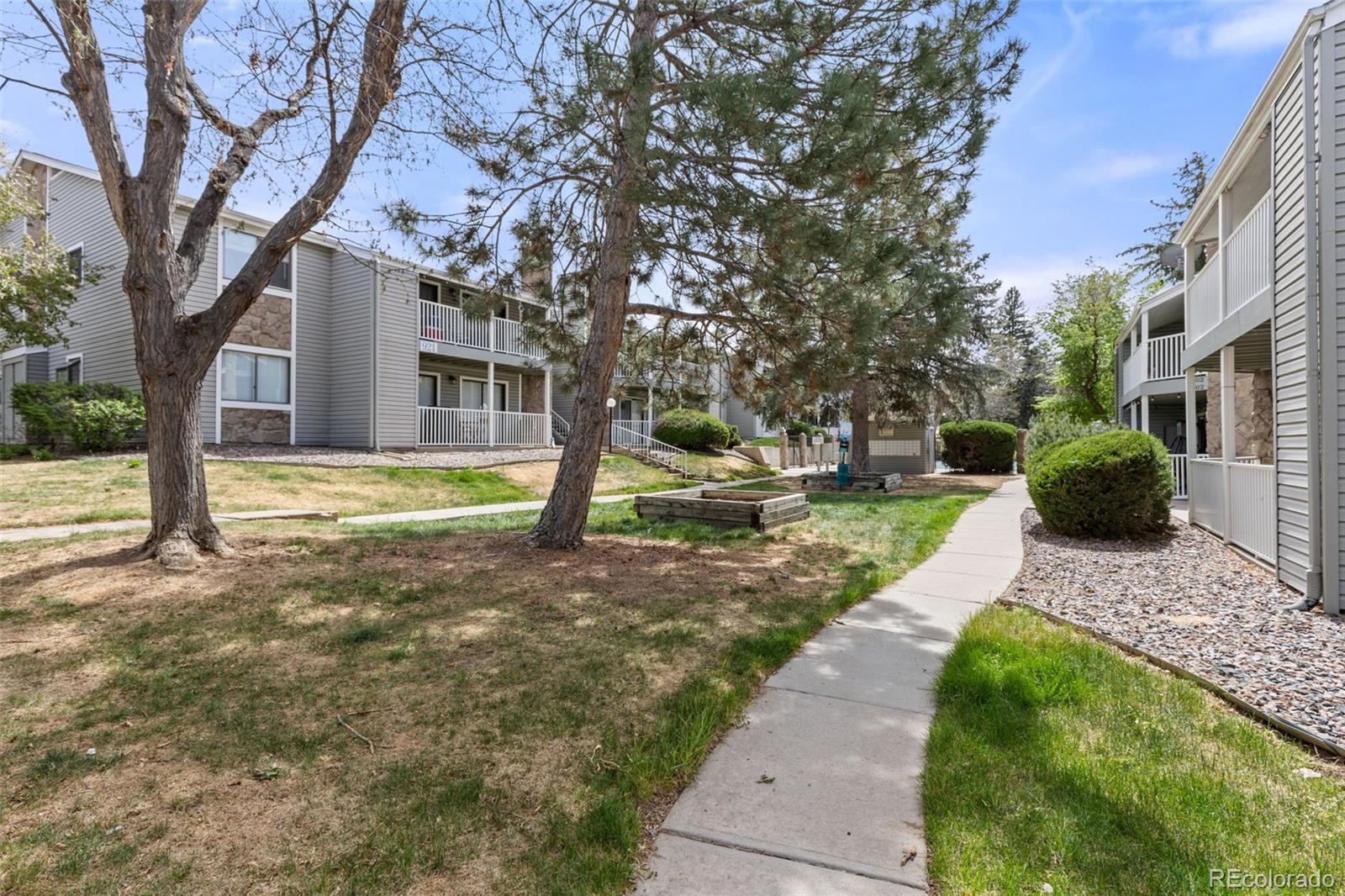 18302 E Kepner Place Unit: 203