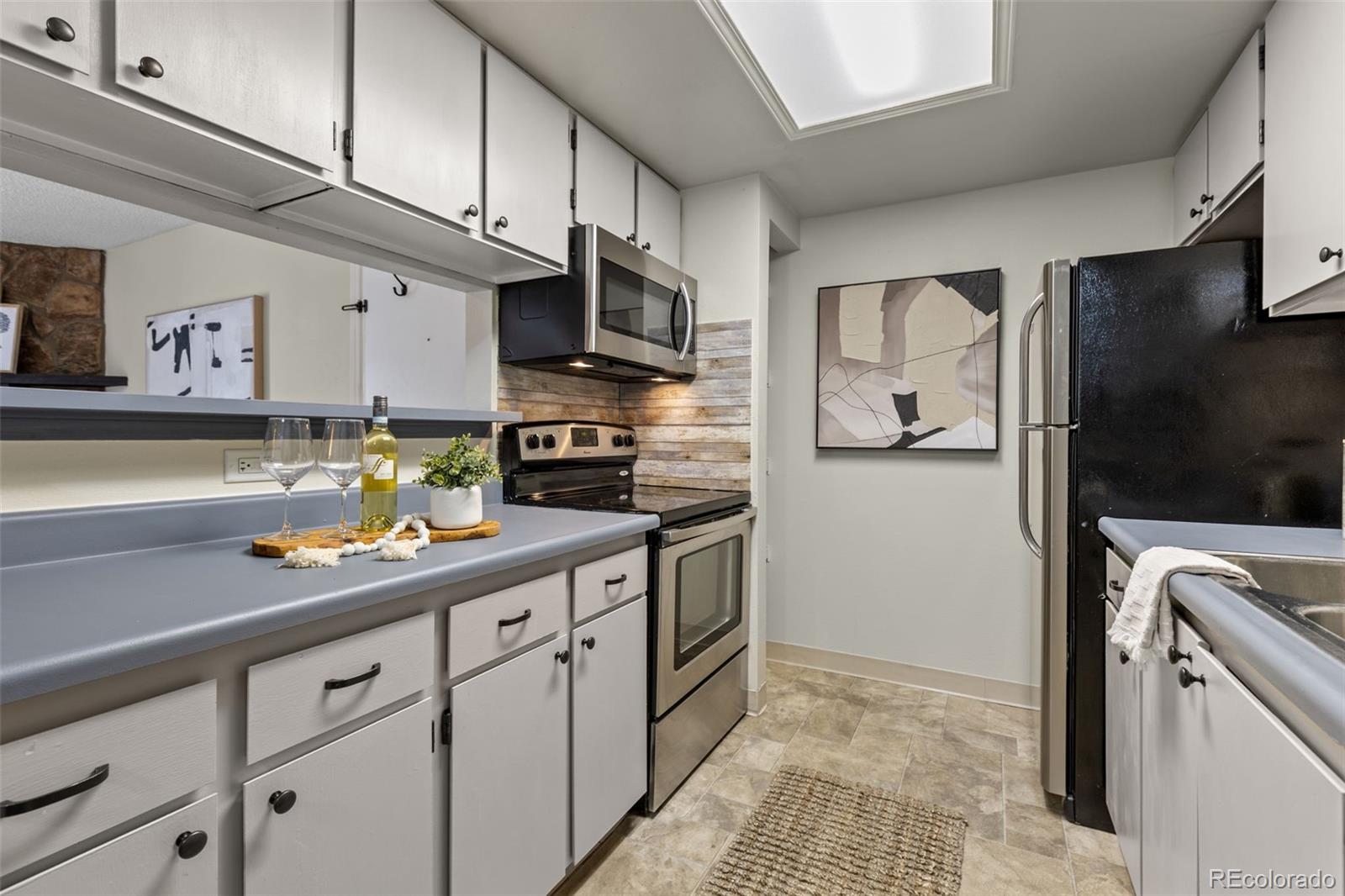 18302 E Kepner Place Unit: 203