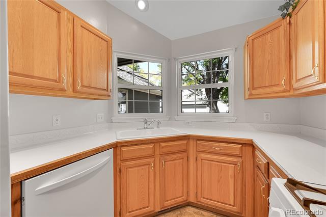 5008 S Nelson Street Unit: B